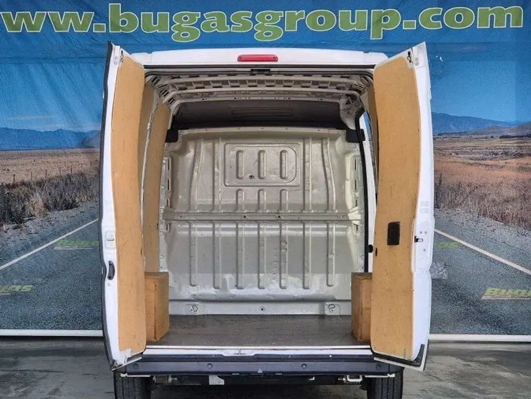 Usado Fiat Ducato Easy 120 CV (88 kW) 2020 Blanco Van