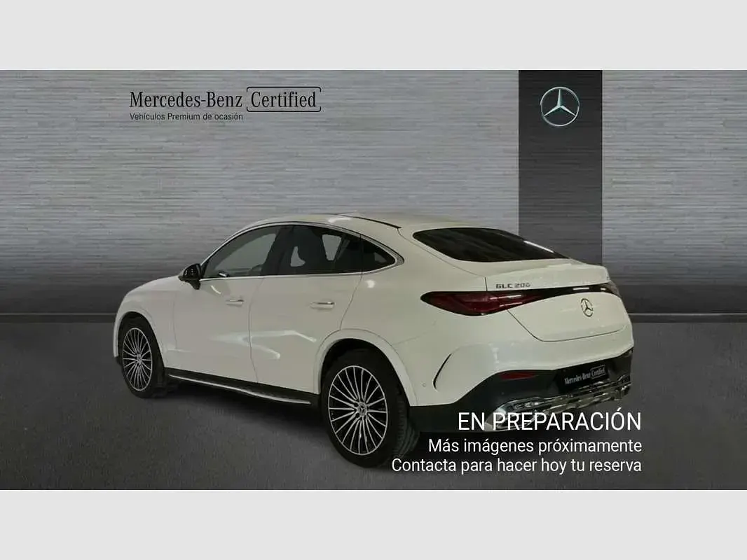 Usado Mercedes GLC250 211 CV (155 kW) 2023 Blanco SUV