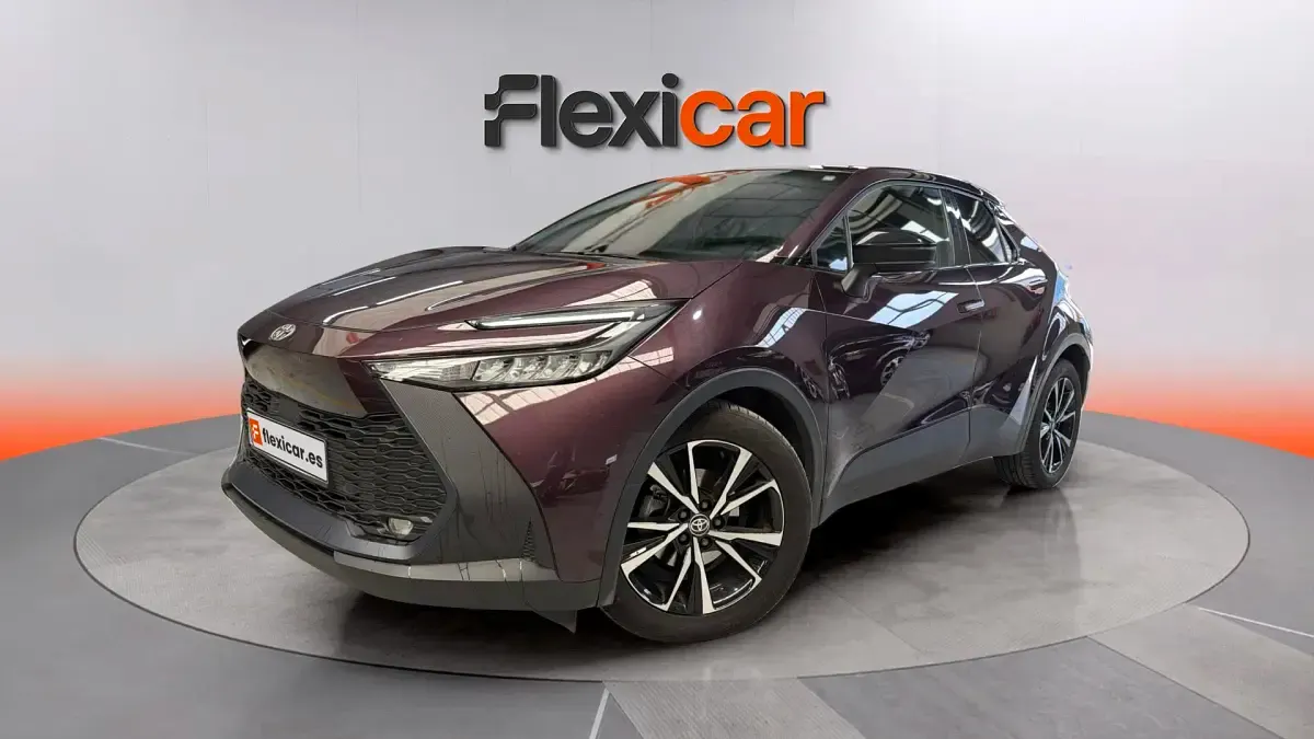 Usado Toyota C-HR Advance 140 CV (102 kW) 2024 Violeta SUV