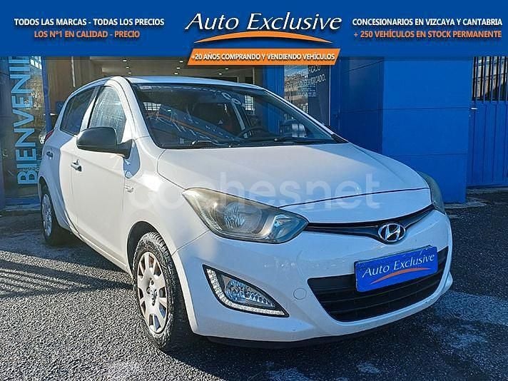 Blanco Usado 2012 Hyundai i20 Berlina | 5990 € (Precio justo) - Imagen 1/4