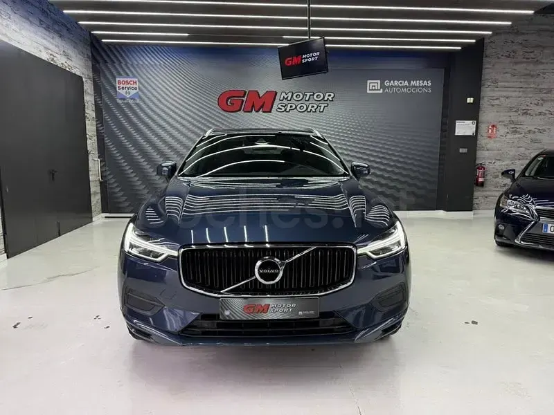 Usado Volvo XC60 Momentum 190 CV (139 kW) 2019 Azul SUV
