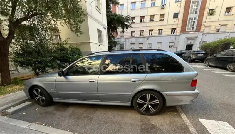 Usado BMW 525 192 CV (141 kW) 2003 Azul Familiar