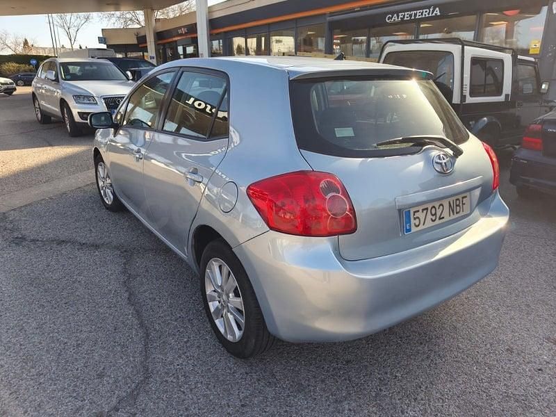 Usado Toyota Auris Active 126 CV (92 kW) 2010 Azul Utilitario