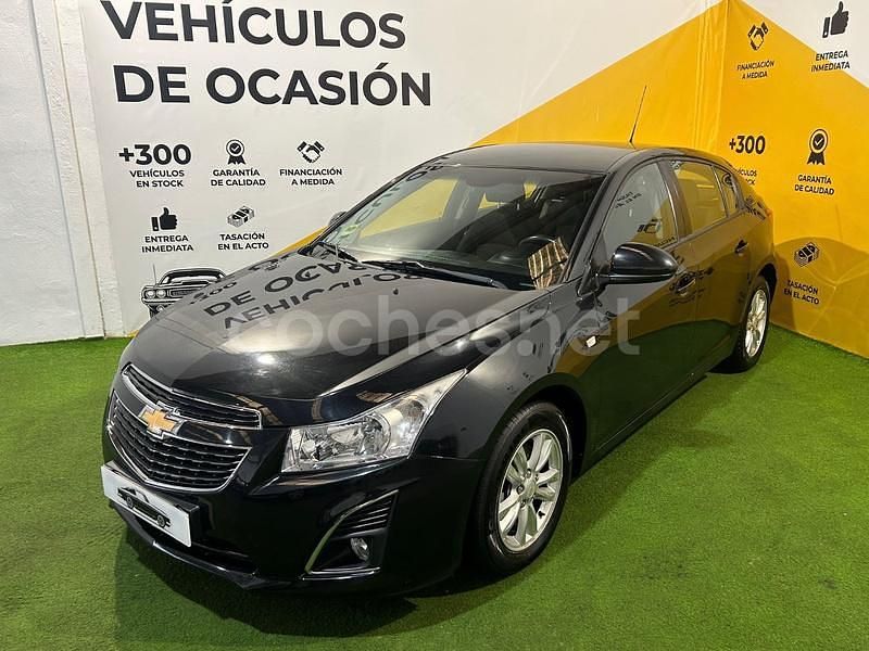 Negro Usado 2013 Chevrolet Cruze LT Berlina | 6490 € (Precio justo) - Imagen 1/4