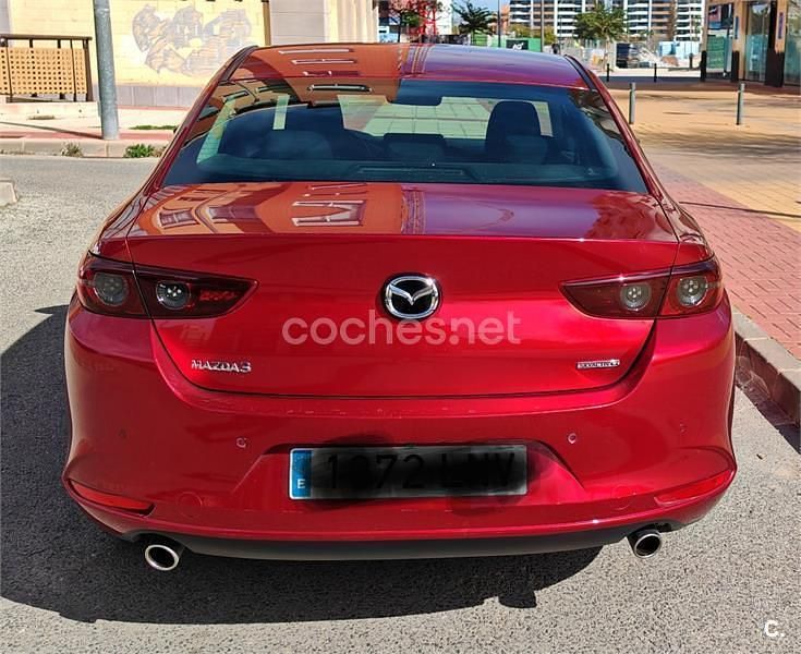 Usado Mazda 3 122 CV (89 kW) 2020 Rojo Berlina