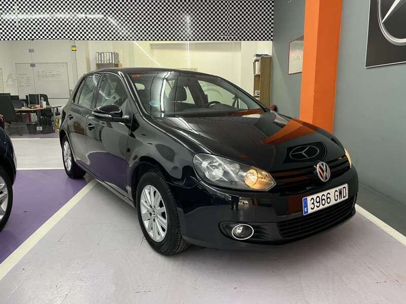 Negro Usado 2010 VW Golf VI Advance Utilitario | 8990 € (Un poco caro) - Imagen 1/4