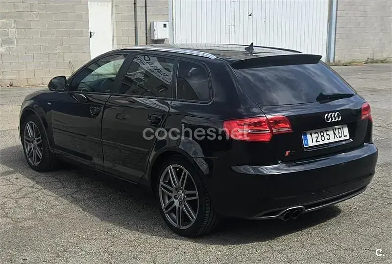 Usado Audi A3 Ambition 200 CV (147 kW) 2009 Negro Utilitario