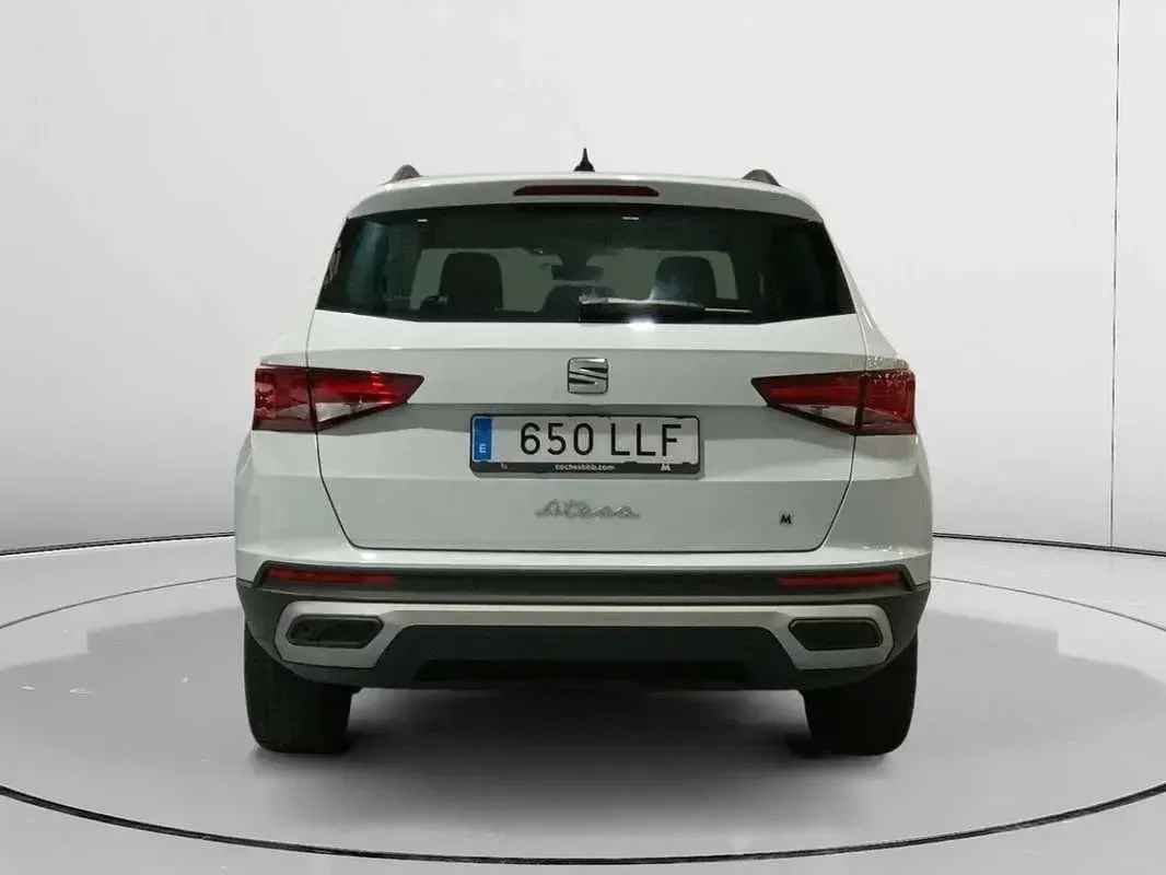Usado Seat Ateca Style 150 CV (110 kW) 2020 Blanco SUV