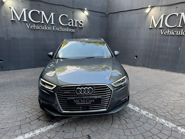 Usado Audi A3 e-tron 204 CV (150 kW) 2017 Gris Utilitario