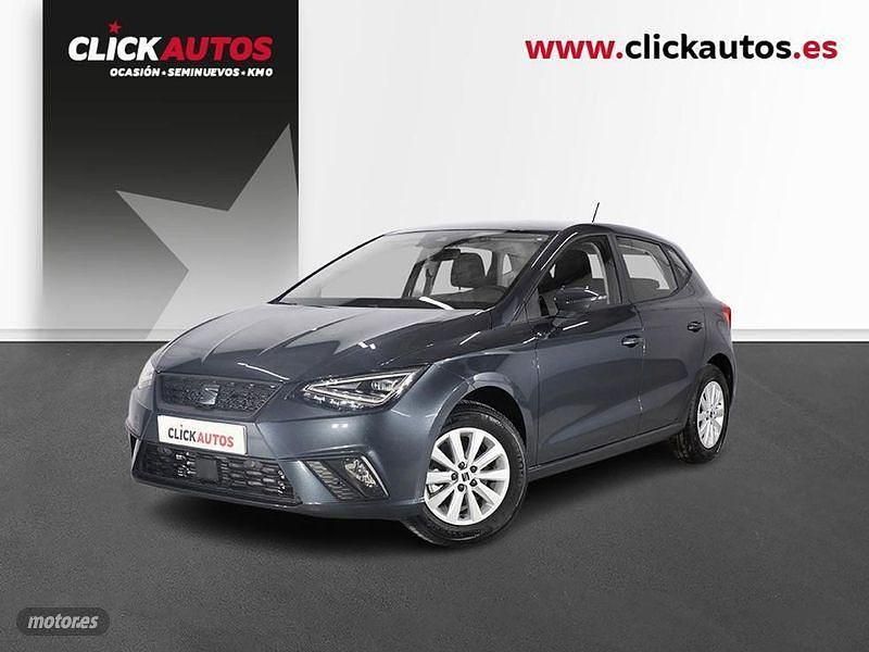 Gris Usado 2023 Seat Ibiza Style Berlina | 13.950 € (Buen precio) - Imagen 1/4