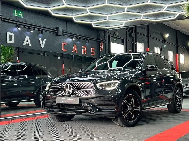 Usado Mercedes GLC300 245 CV (180 kW) 2021 Gris / plata SUV