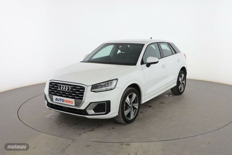 Blanco Usado 2019 Audi Q2 Sport SUV | 22.399 € (Un poco caro) - Imagen 1/3