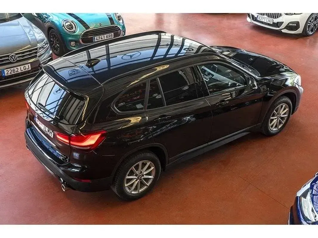 Używany BMW X1 Sport Line 150 KM (110 kW) 2021 Czarny SUV