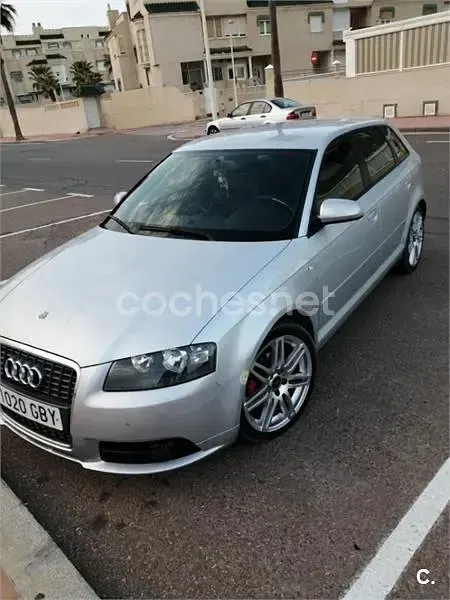 Usado Audi A3 S-Line 105 CV (77 kW) 2008 Gris / plata Utilitario