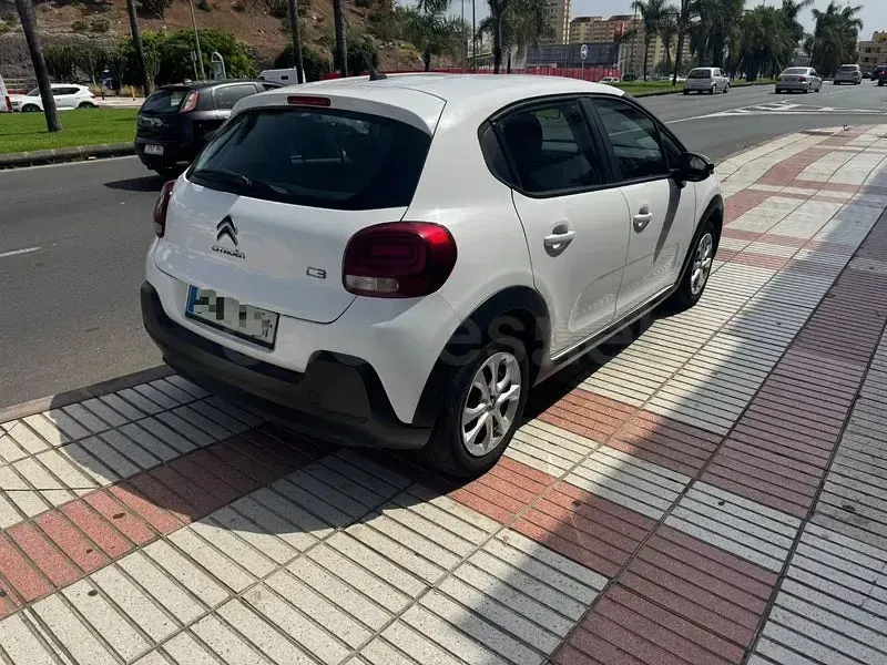 Usado Citroën C3 Feel 82 CV (60 kW) 2018 Blanco Utilitario