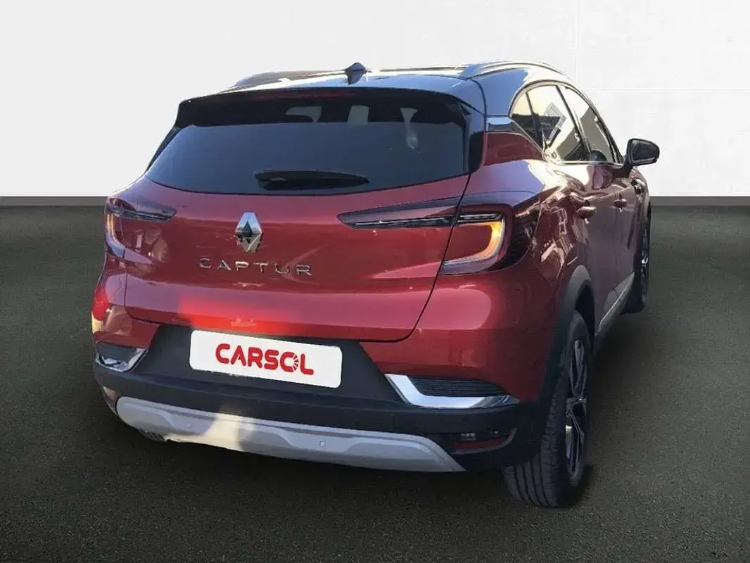 Usado Renault Captur Techno 91 CV (66 kW) 2022 Rojo SUV
