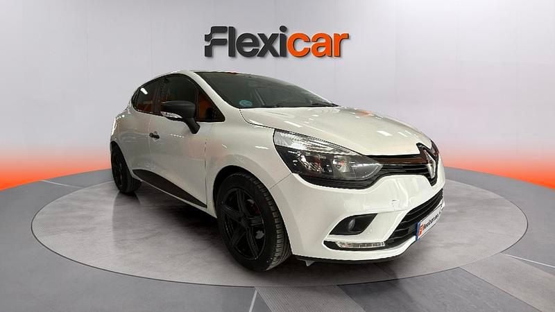 Usado Renault Clio IV Intens 72 CV (52 kW) 2019 Blanco Berlina