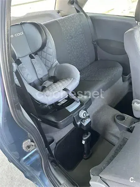 Usado Opel Corsa Sport 90 CV (66 kW) 2001 Azul Utilitario