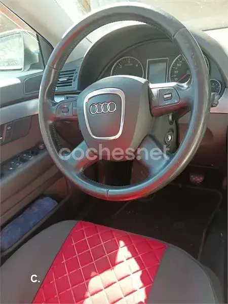 Usado Audi A4 S-Line 170 CV (125 kW) 2007 Gris / plata Berlina