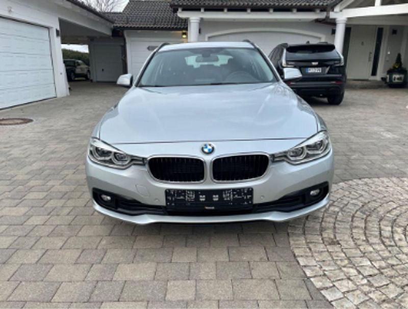 Usado BMW 320 190 CV (139 kW) 2019 Plata metalizado Familiar