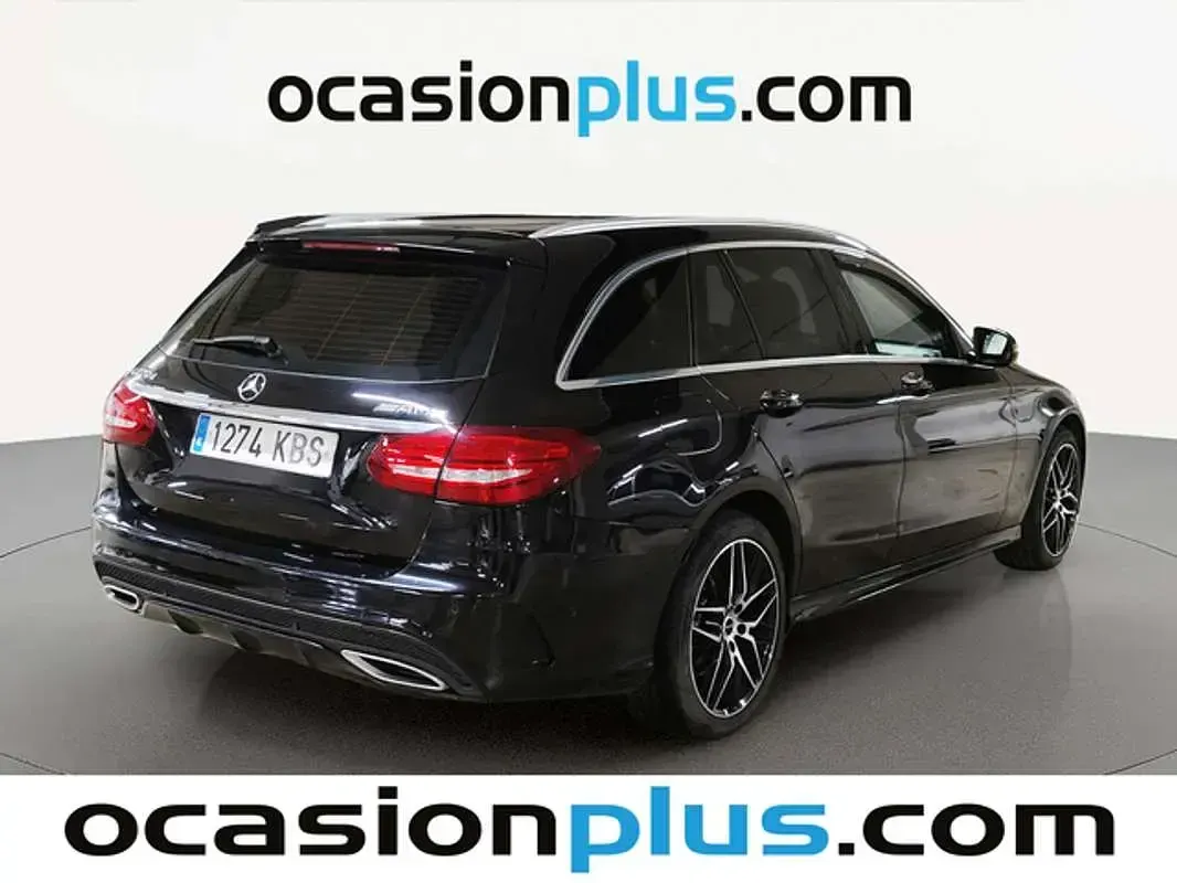 Usado Mercedes C220 AMG 170 CV (125 kW) 2017 Negro Familiar