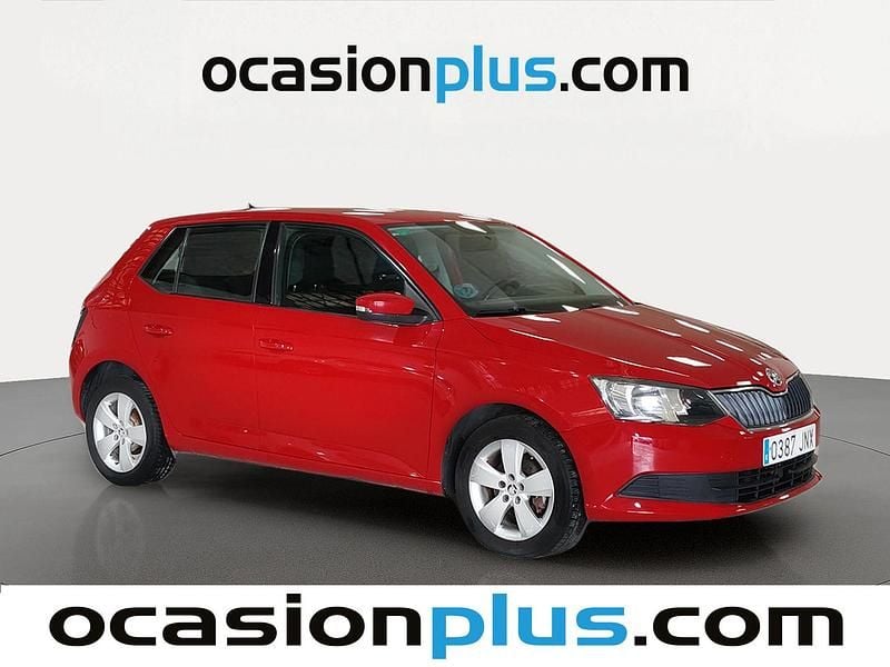 Usado Skoda Fabia Ambition 75 CV (55 kW) 2016 Rojo Utilitario