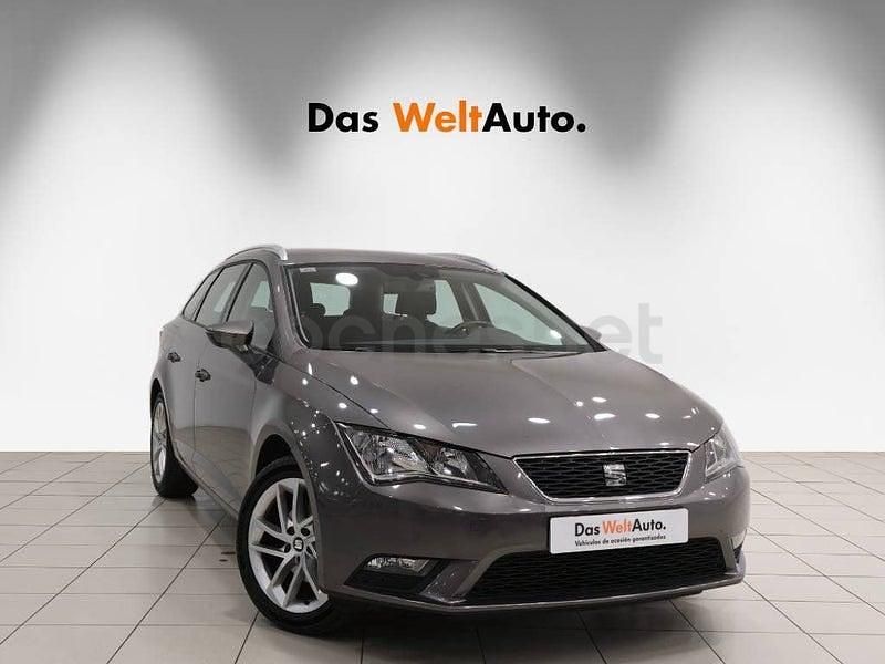 Usado Seat Leon Style 125 CV (91 kW) 2017 Beige Familiar