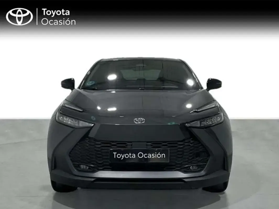 Usado Toyota C-HR Advance 140 CV (102 kW) 2025 Gris SUV