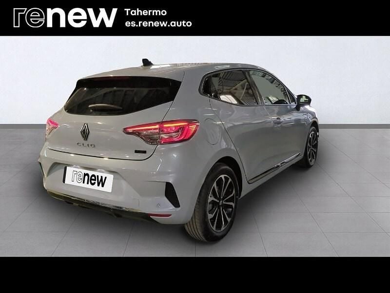 Usado Renault Clio V Techno 140 CV (102 kW) 2023 Gris Berlina