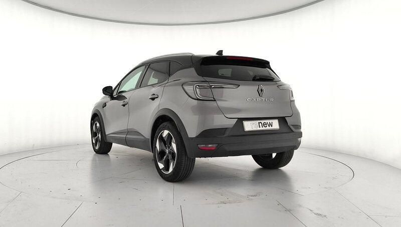 Usado Renault Captur Techno 100 CV (73 kW) 2025 Gris SUV