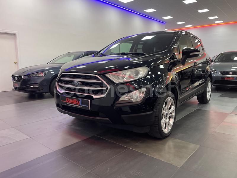 Usado Ford Ecosport Trend 125 CV (91 kW) 2019 Gris / plata SUV