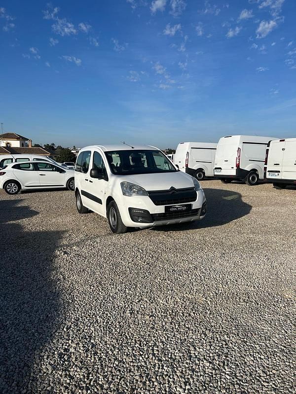 Usado 2017 Citroën Berlingo Live Monovolumen | 9200 € (Un poco caro) - Imagen 1/4