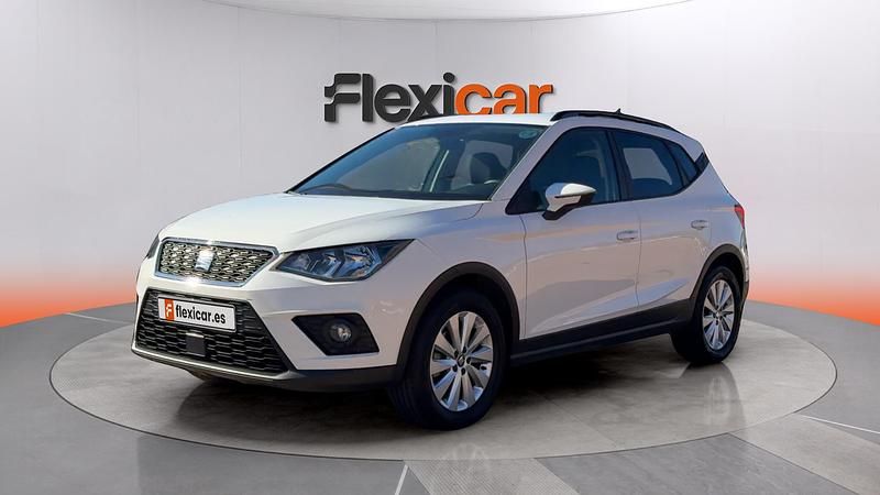 Usado Seat Arona Style 95 CV (69 kW) 2019 Blanco SUV