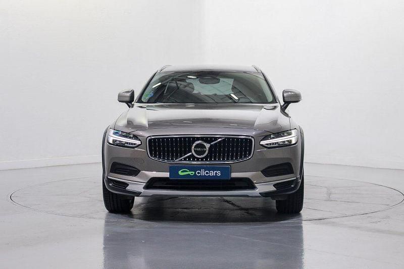 Usado Volvo V90 CC Pro 197 CV (144 kW) 2021 Gris / plata Familiar