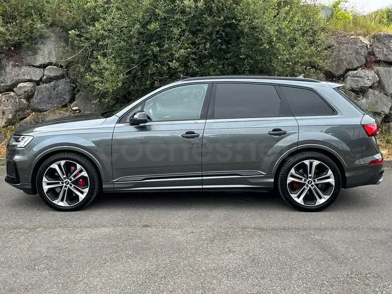 Usado Audi SQ7 Ambiente 435 CV (319 kW) 2020 Gris / plata SUV