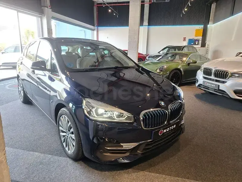 Usado BMW 225 Active Tourer iPerformance 224 CV (164 kW) 2019 Azul Monovolumen