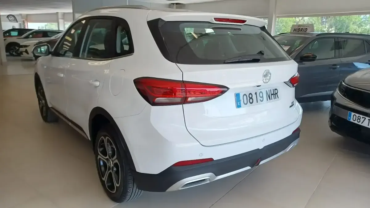 Usado MG ZS Luxury 197 CV (144 kW) 2025 Otro SUV