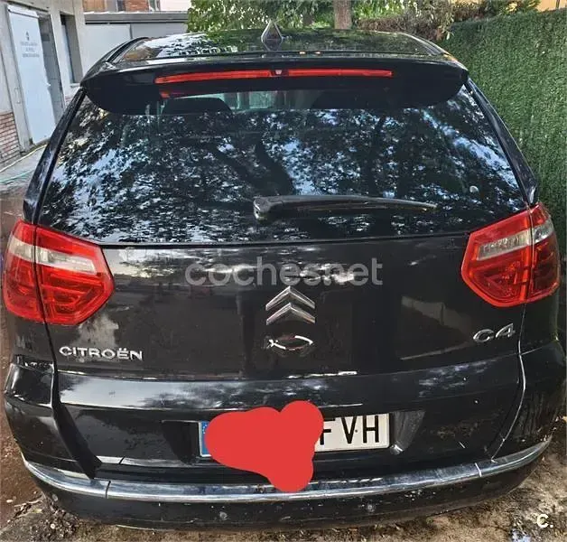 Usado Citroën C4 Picasso Exclusive 110 CV (80 kW) 2007 Negro Monovolumen