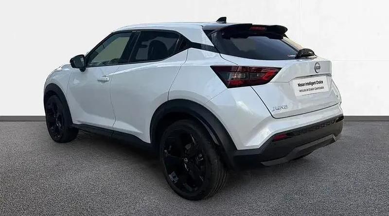 Usado Nissan Juke Tekna 114 CV (83 kW) 2025 Lunar white (metalizado) SUV