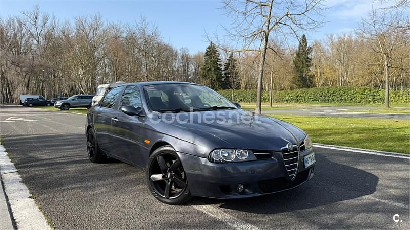 Usado Alfa Romeo 156 Progression 140 CV (102 kW) 2003 Negro Berlina