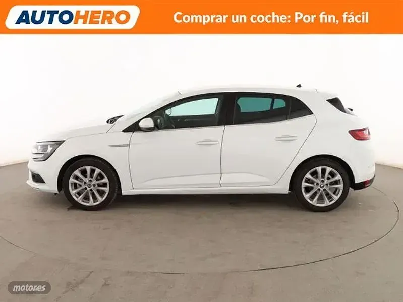 Usado Renault Mégane IV Zen 140 CV (102 kW) 2019 Blanco Berlina