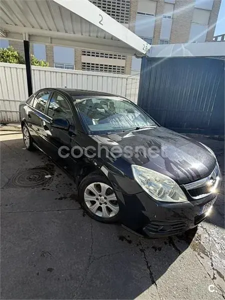 Usado Opel Vectra Elegance 120 CV (88 kW) 2008 Negro Berlina