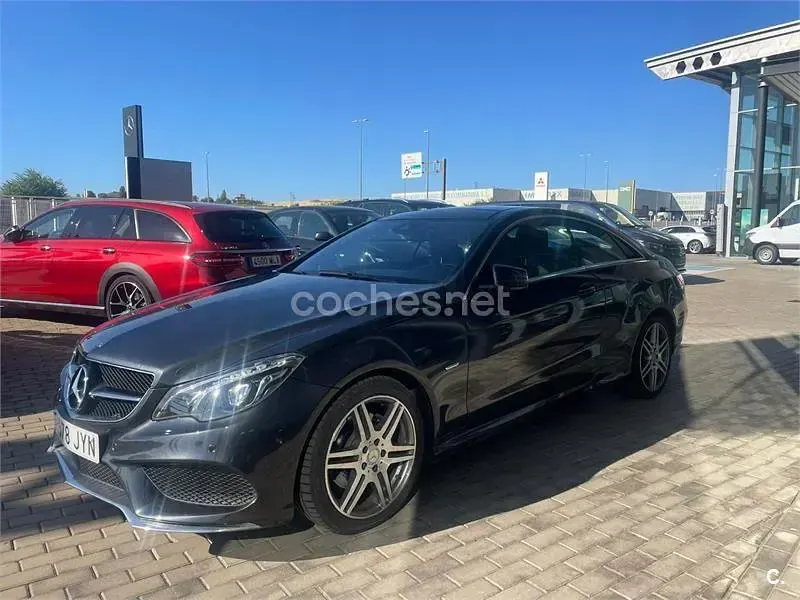 Usado Mercedes E350 258 CV (189 kW) 2017 Gris / plata Coupe