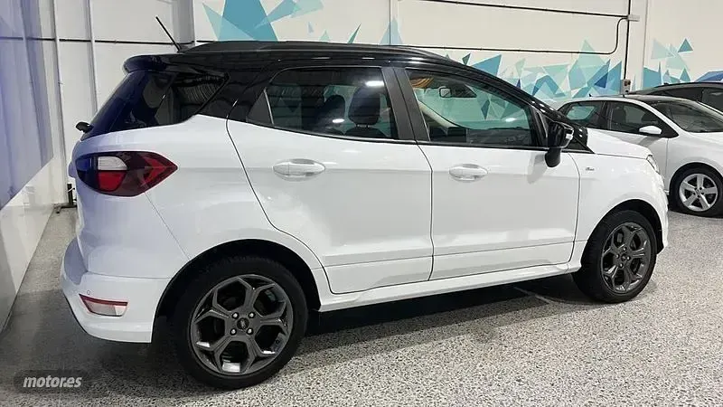 Usado Ford Ecosport ST-Line 125 CV (91 kW) 2022 Blanco SUV
