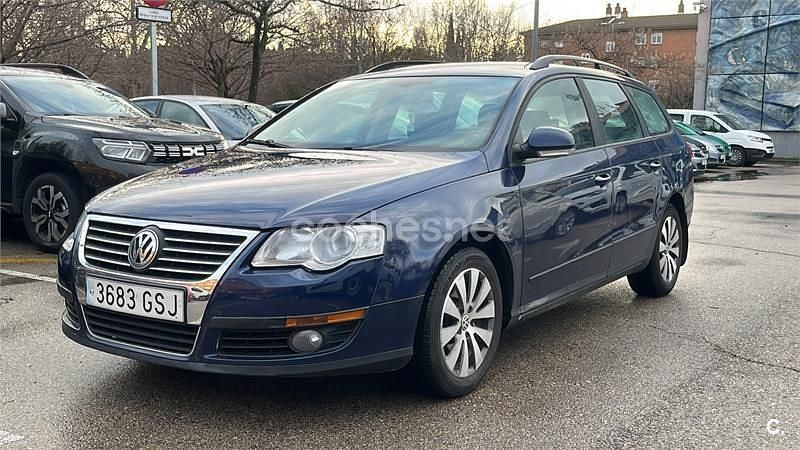 Azul Usado 2009 VW Passat Advance Familiar | 3990 € (Super precio) - Imagen 1/4