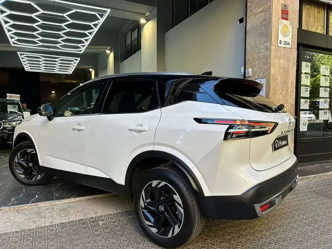 Usado Nissan Qashqai N-Connecta 158 CV (116 kW) 2024 Blanco SUV