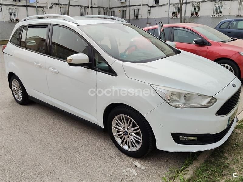Usado Ford Grand C-Max Titanium 125 CV (91 kW) 2015 Blanco Monovolumen