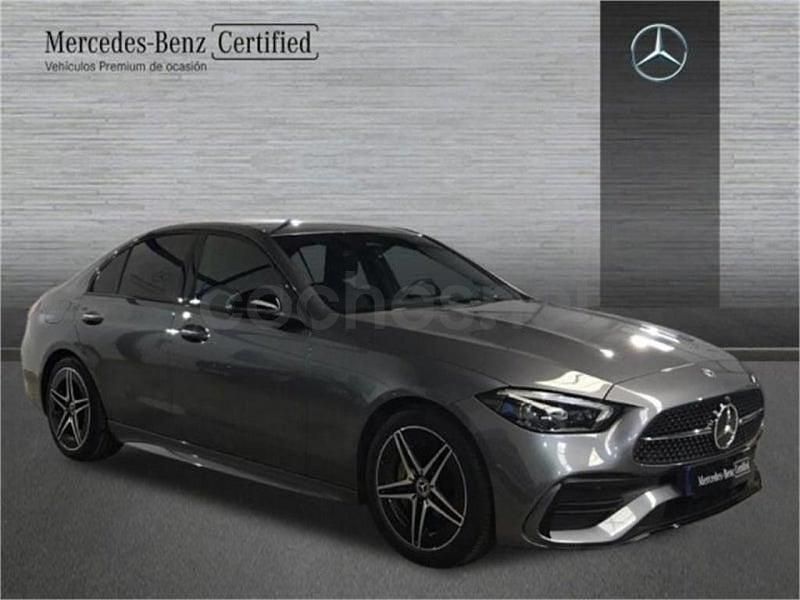 Usado Mercedes C300e AMG line 313 CV (230 kW) 2024 Gris / plata Berlina