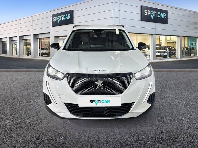 Usado Peugeot 2008 Allure 110 CV (80 kW) 2022 Blanco SUV