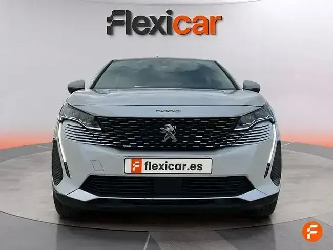 Usado Peugeot 3008 Active 130 CV (95 kW) 2021 Blanco SUV